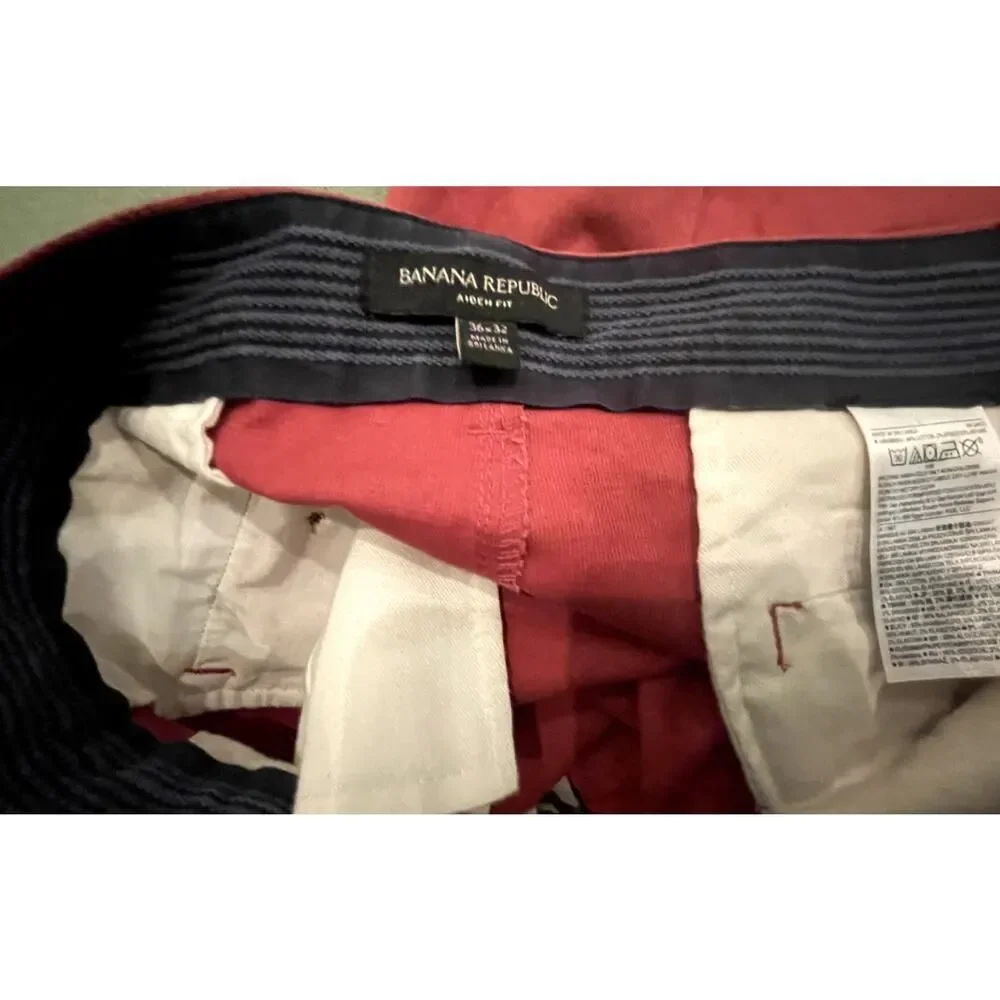 Banana Republic Dress Pants - Size 36 waist - 32 length - Business Casual Pants